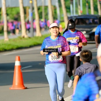 Runner Photo 8034611