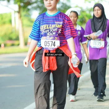 Runner Photo 8034635