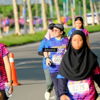 Runner Photo 8034675