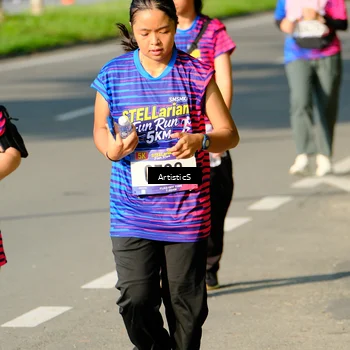 Runner Photo 8034676