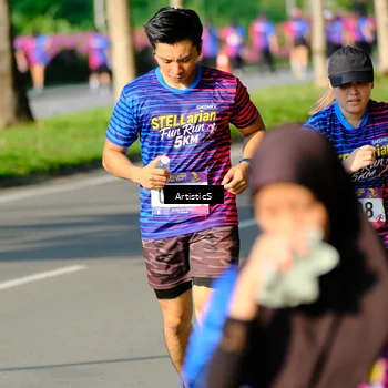 Runner Photo 8034680