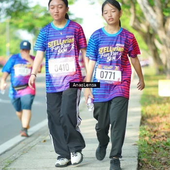 Runner Photo 8034698