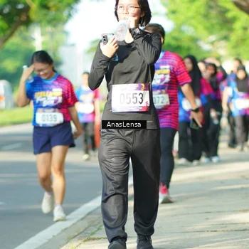 Runner Photo 8034842