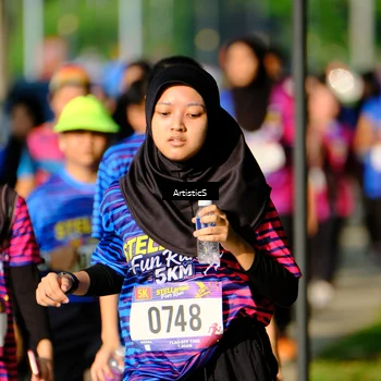 Runner Photo 8034879