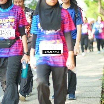 Runner Photo 8034973