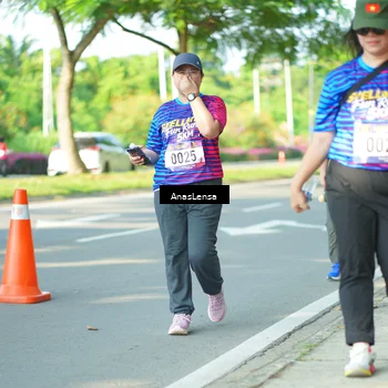 Runner Photo 8035024