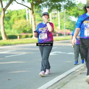 Runner Photo 8035028
