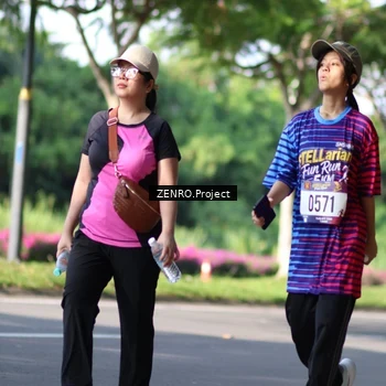 Runner Photo 8035033