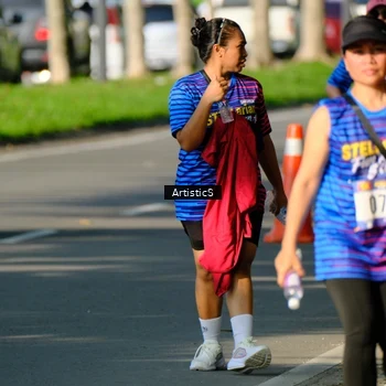 Runner Photo 8035077