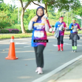 Runner Photo 8035313
