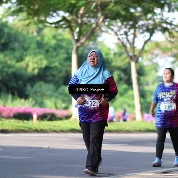 Runner Photo 8035344