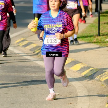 Runner Photo 8035356