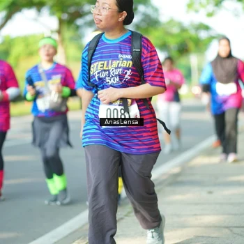 Runner Photo 8035359