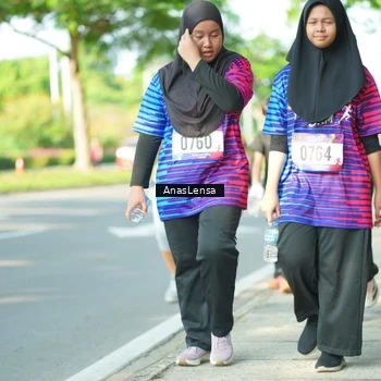 Runner Photo 8035363