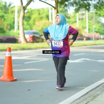 Runner Photo 8035475
