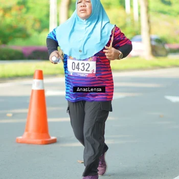 Runner Photo 8035487