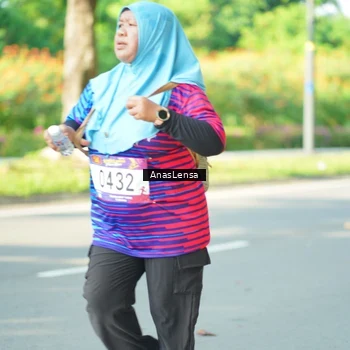 Runner Photo 8035496