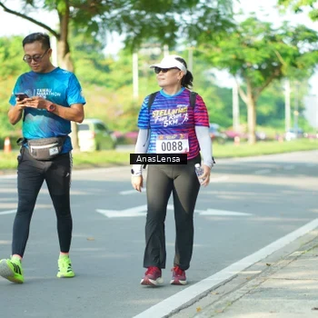 Runner Photo 8035634