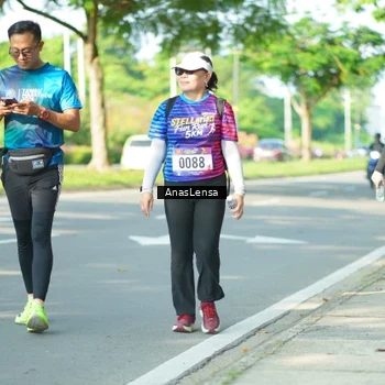 Runner Photo 8035645