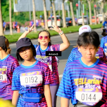 Runner Photo 8035666