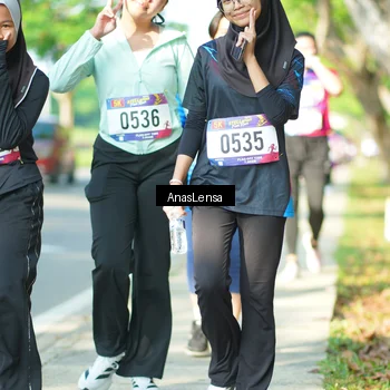 Runner Photo 8036001