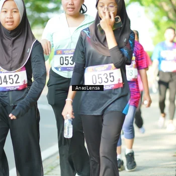 Runner Photo 8036043