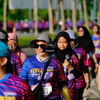 Runner Photo 8036121