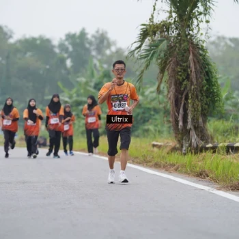 Runner Photo 8036209