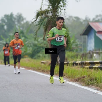 Runner Photo 8036210