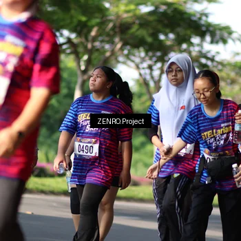 Runner Photo 8036243