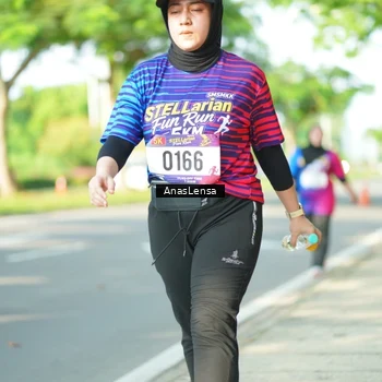 Runner Photo 8036301