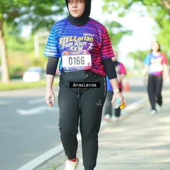 Runner Photo 8036302
