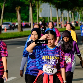 Runner Photo 8036324