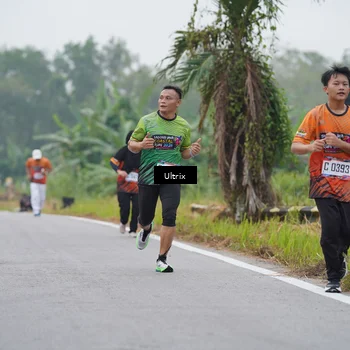 Runner Photo 8036515