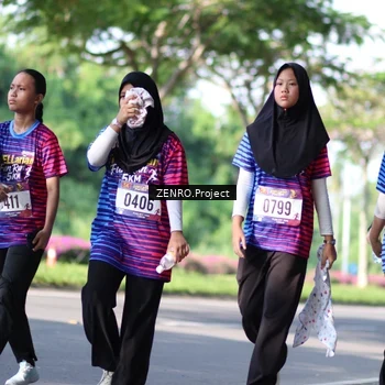 Runner Photo 8036532