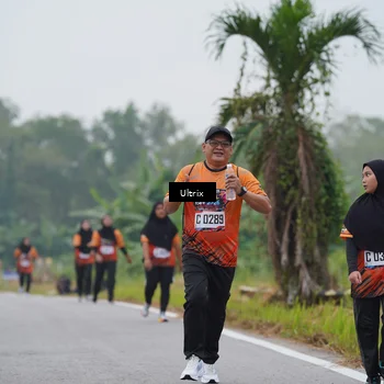 Runner Photo 8036554