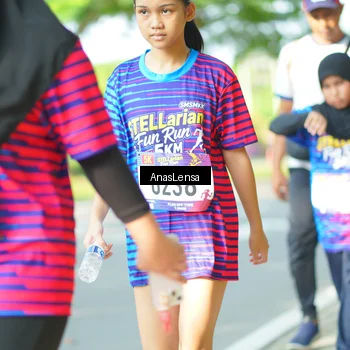 Runner Photo 8036565