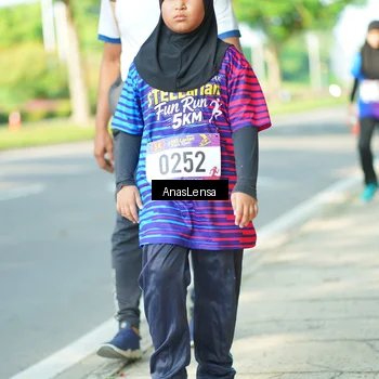 Runner Photo 8036574