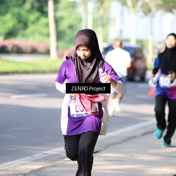 Runner Photo 8036634