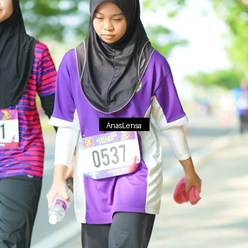 Runner Photo 8036696