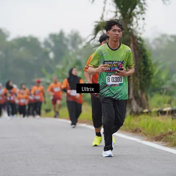 Runner Photo 8036706