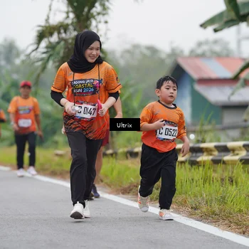 Runner Photo 8036713