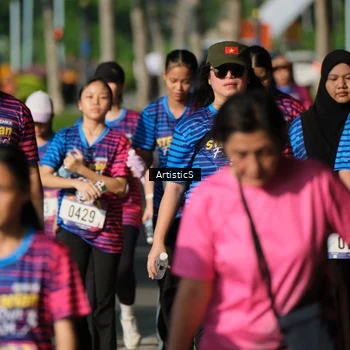 Runner Photo 8036730