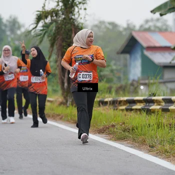 Runner Photo 8036755