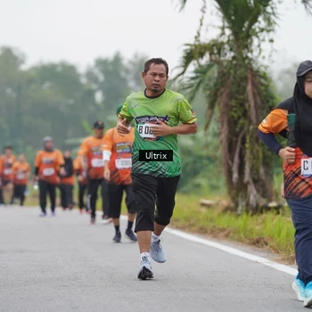 Runner Photo 8036851