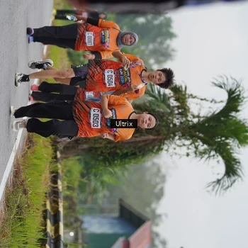 Runner Photo 8036858
