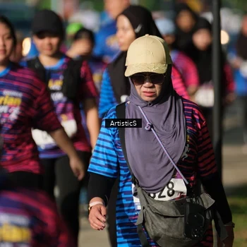 Runner Photo 8036889
