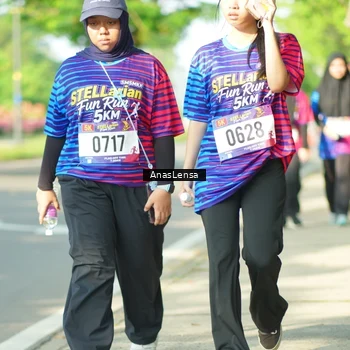 Runner Photo 8036952