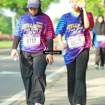 Runner Photo 8036957