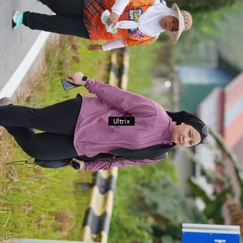 Runner Photo 8037011